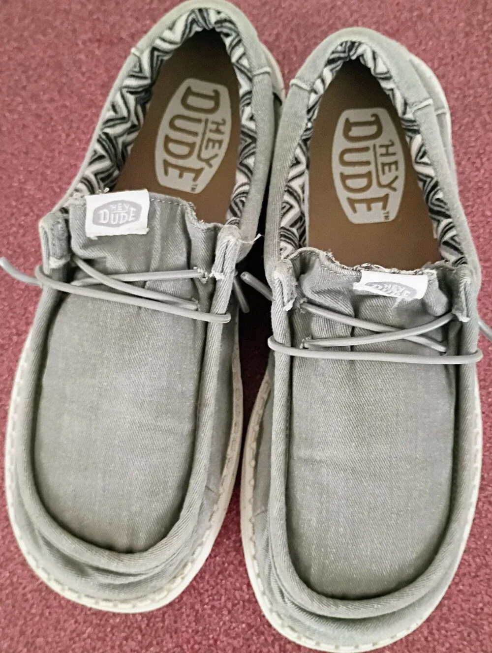 Hey Dude's Youth 5 Women's Size 6